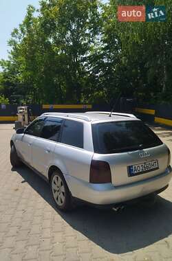 Універсал Audi A4 1999 в 