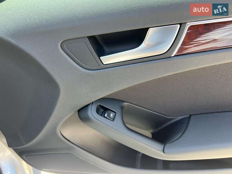 Седан Audi A4 2008 в Киеве