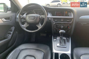 Седан Audi A4 2013 в 