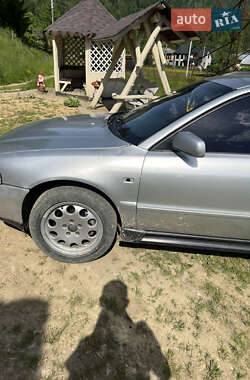 Универсал Audi A4 1996 в 