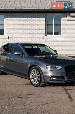 Седан Audi A4 2015 в Полтаві