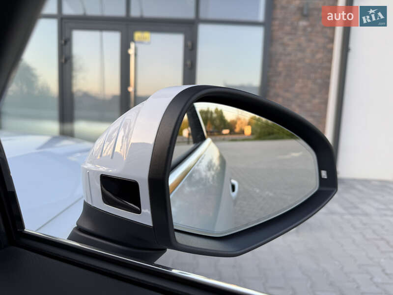 Универсал Audi A4 2021 в Тернополе