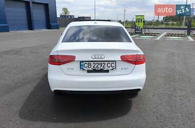 Седан Audi A4 2012 в 