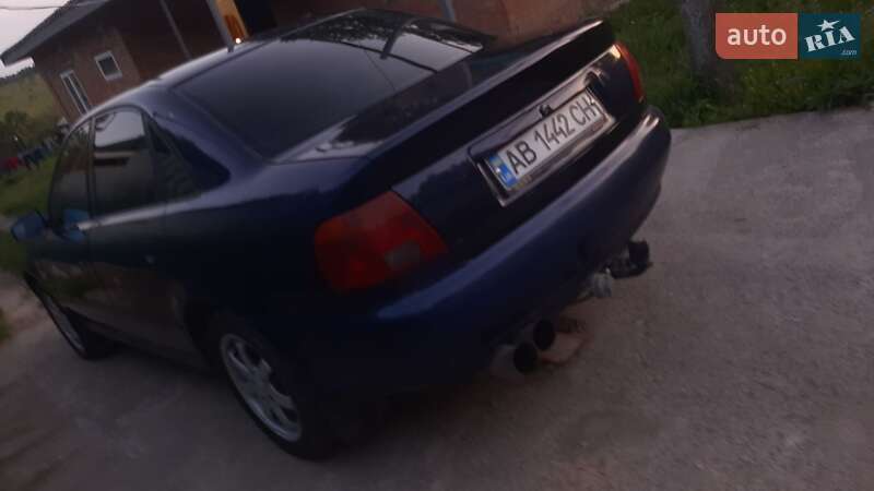 Седан Audi A4 1998 в Жмеринці