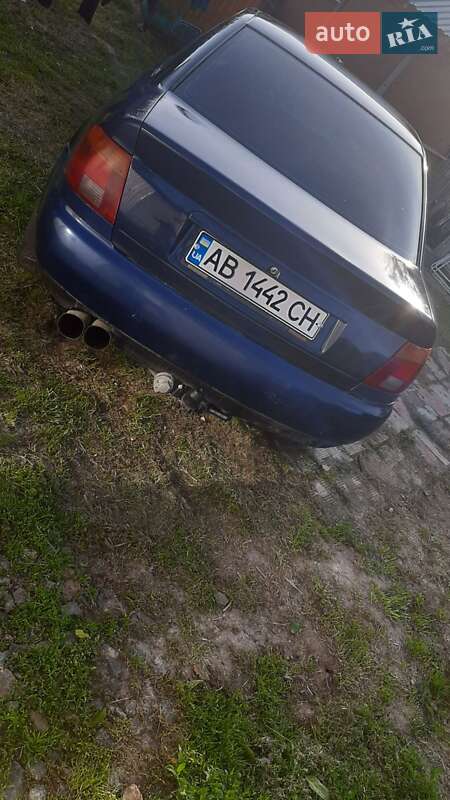 Седан Audi A4 1998 в Жмеринці