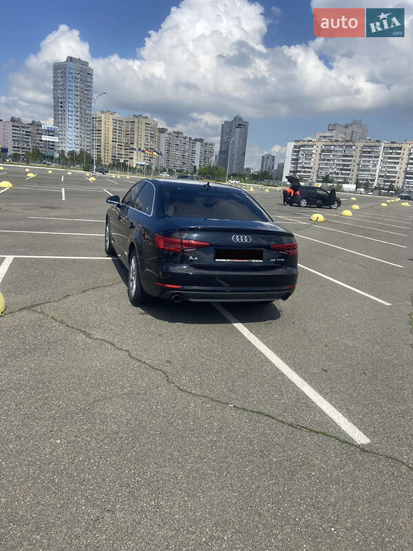 Седан Audi A4 2016 в Києві