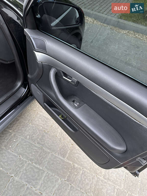 Универсал Audi A4 2002 в Виннице