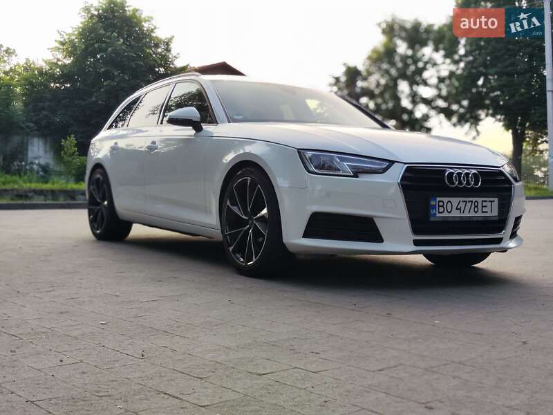 Универсал Audi A4 2016 в Львове