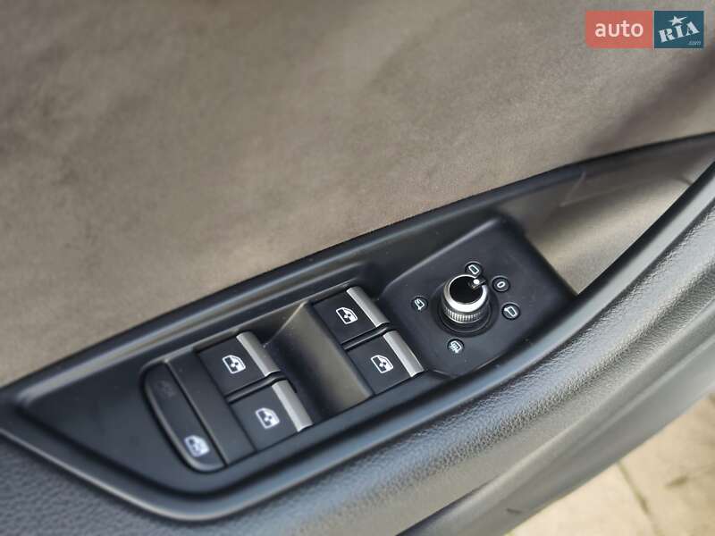 Универсал Audi A4 2016 в Львове