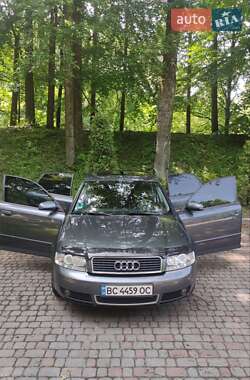 Седан Audi A4 2001 в 