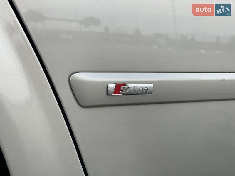 Універсал Audi A4 2003 в Хусті