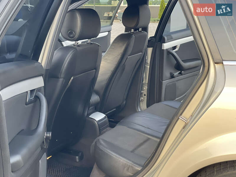 Універсал Audi A4 2003 в Хусті
