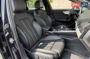 Седан Audi A4 2016 в 