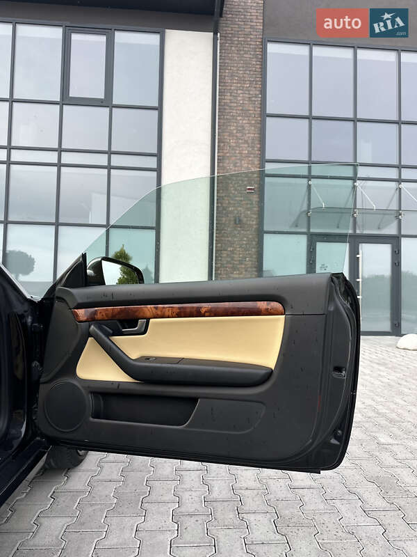 Кабриолет Audi A4 2005 в Тернополе