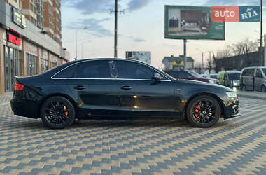 Седан Audi A4 2011 в 