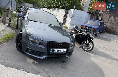 Седан Audi A4 2011 в 