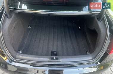 Седан Audi A4 2011 в 