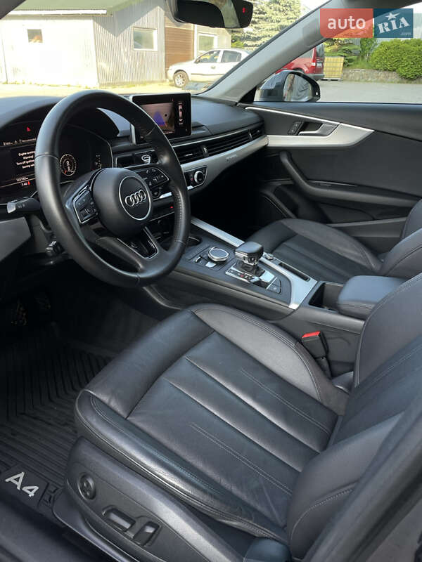 Седан Audi A4 2016 в Пустомытах