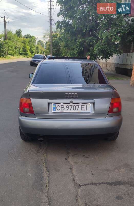 Седан Audi A4 1996 в Прилуках