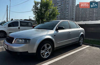 Седан Audi A4 2003 в 