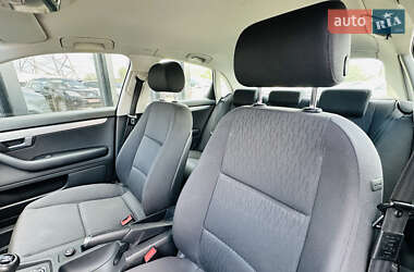 Седан Audi A4 2005 в 
