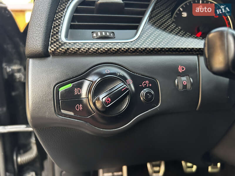 Седан Audi A4 2008 в Мукачево