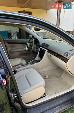 Седан Audi A4 2002 в 