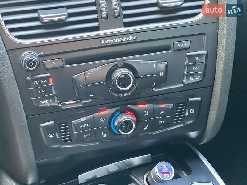 Седан Audi A4 2011 в Горішніх Плавнях