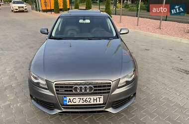 Седан Audi A4 2012 в Луцьку