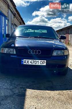Седан Audi A4 1995 в Харькове