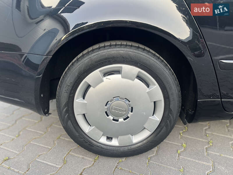 Седан Audi A4 2006 в Виннице