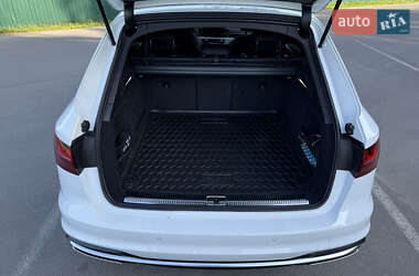Универсал Audi A4 2020 в 