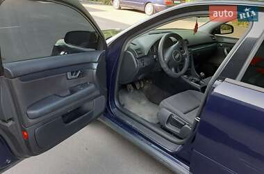 Седан Audi A4 2002 в 