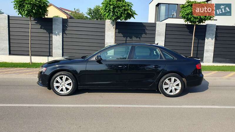 Седан Audi A4 2010 в Киеве