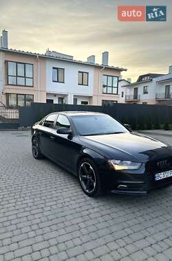 Седан Audi A4 2012 в 