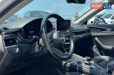 Седан Audi A4 2016 в 