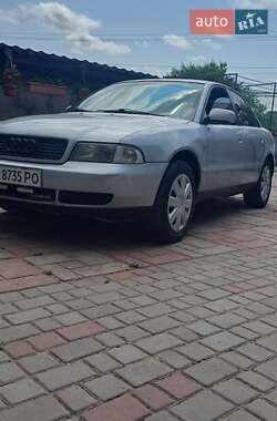 Седан Audi A4 1997 в 