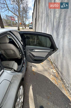 Седан Audi A4 2011 в 