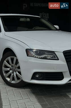 Седан Audi A4 2009 в 
