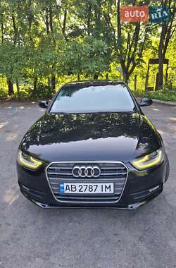 Седан Audi A4 2012 в Вінниці