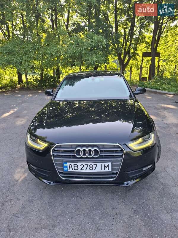 Audi A4 2012