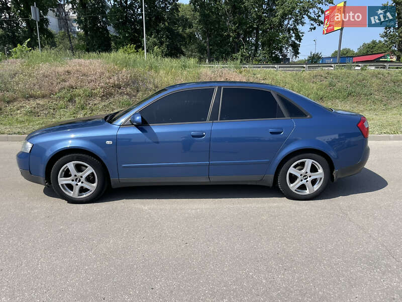 Седан Audi A4 2002 в Полтаве