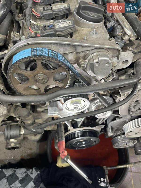 Седан Audi A4 2003 в Києві