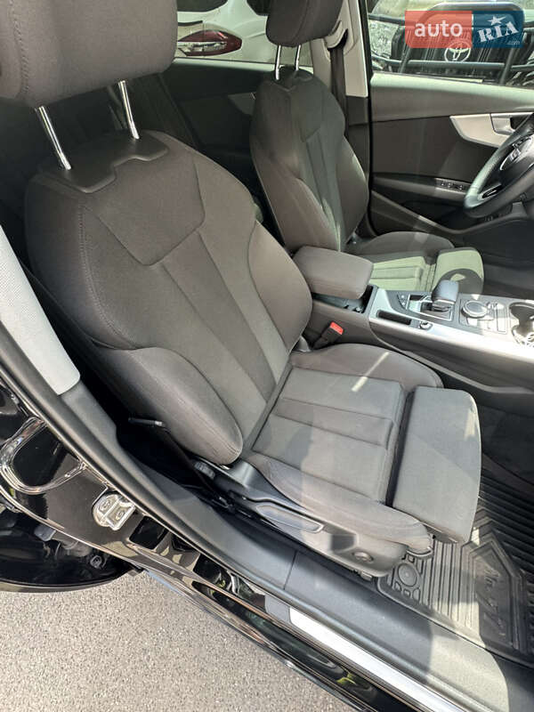 Универсал Audi A4 2016 в Киеве