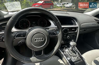 Седан Audi A4 2015 в Киеве