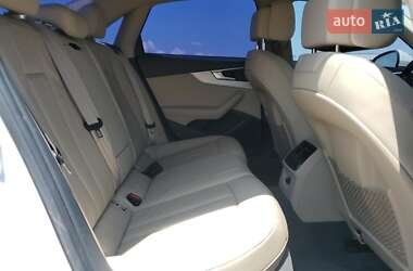 Седан Audi A4 2016 в 