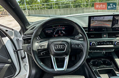 Седан Audi A4 2023 в 