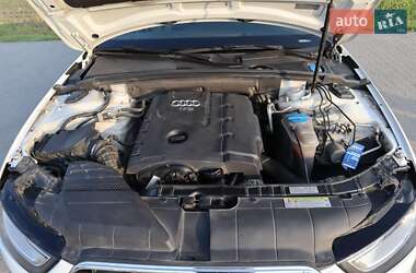 Седан Audi A4 2012 в 