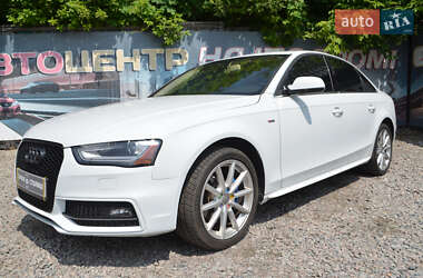 Седан Audi A4 2015 в 