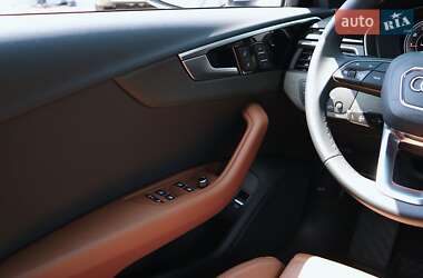 Седан Audi A4 2023 в 